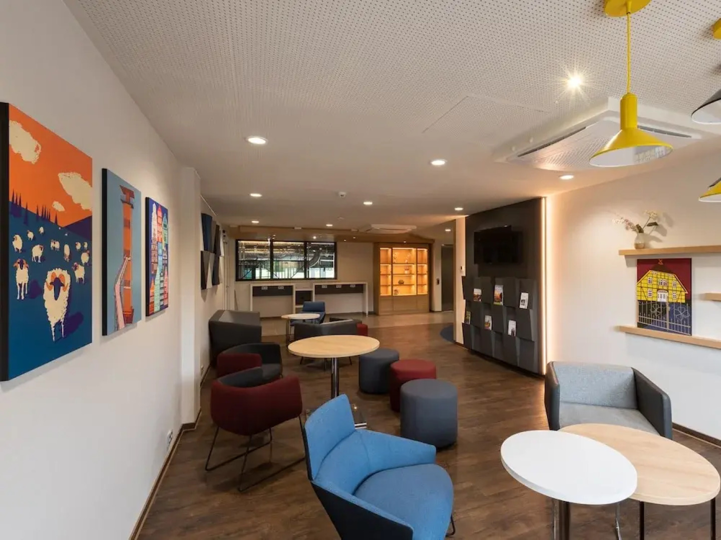 Holiday Inn Express Hamburg South A7 AS42 by IHG