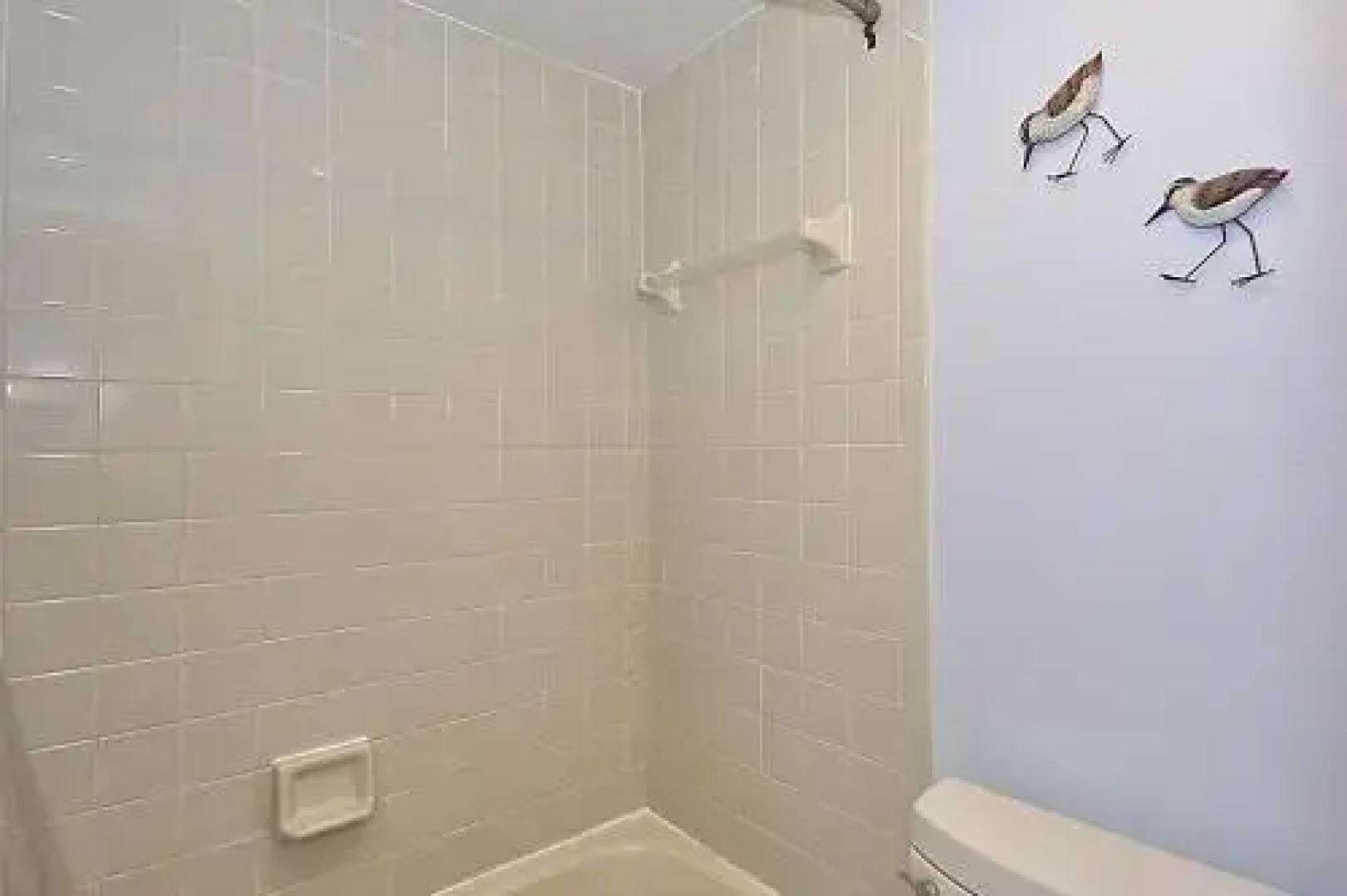 Land's End Building 10