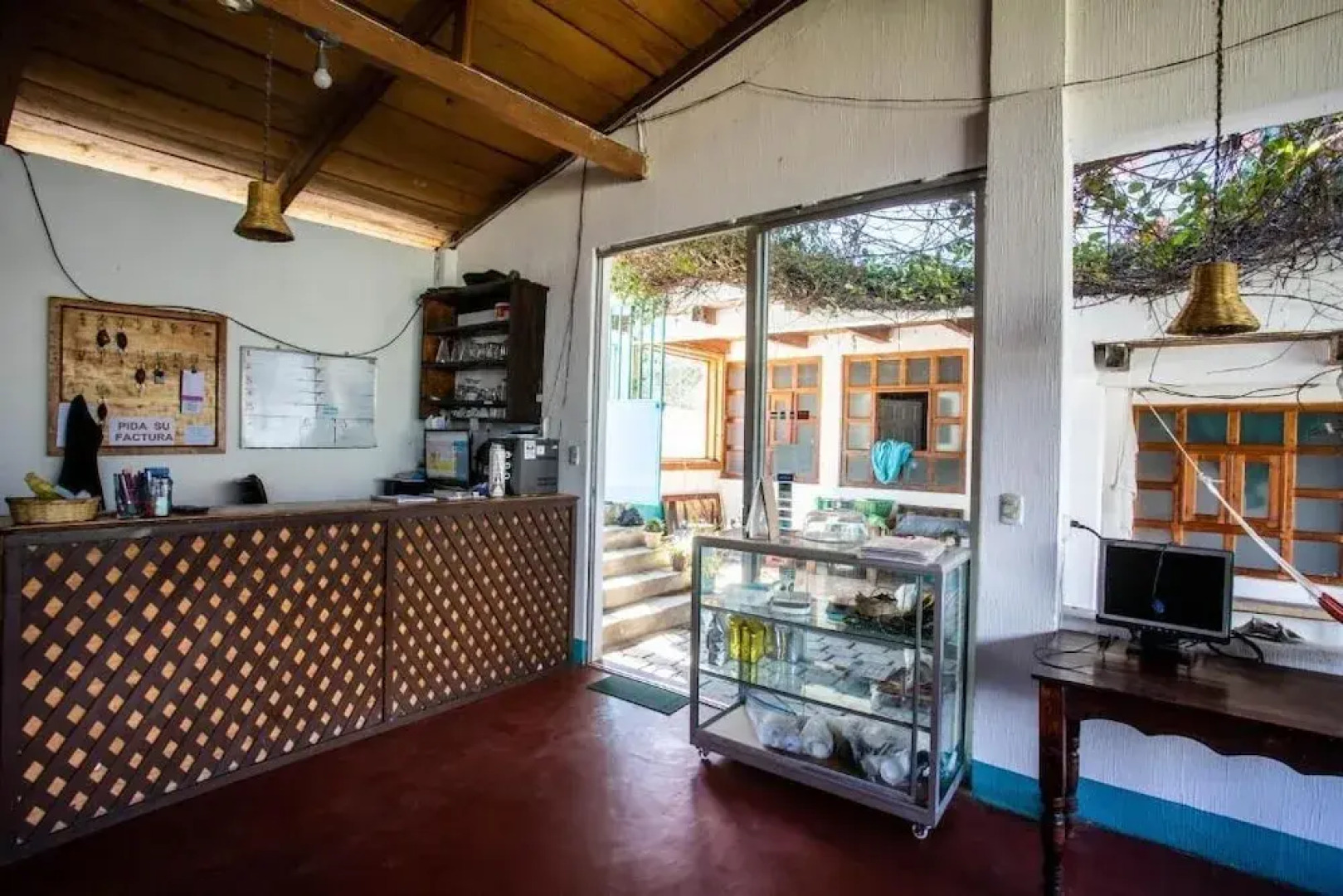 Hotel y Rest las Cristalinas