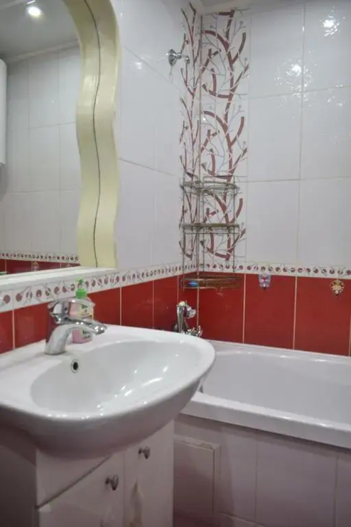 2 komnatnye apartamenty na Gabdullina 46a