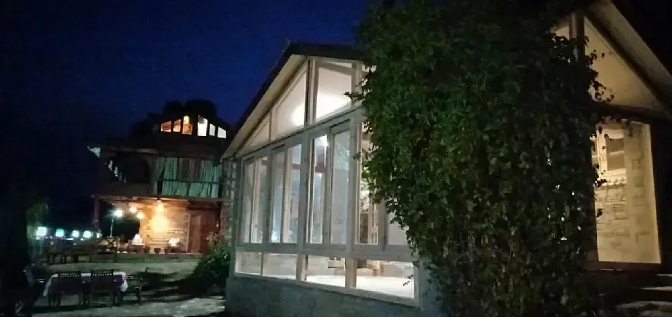 Himalayan Kothi Kais