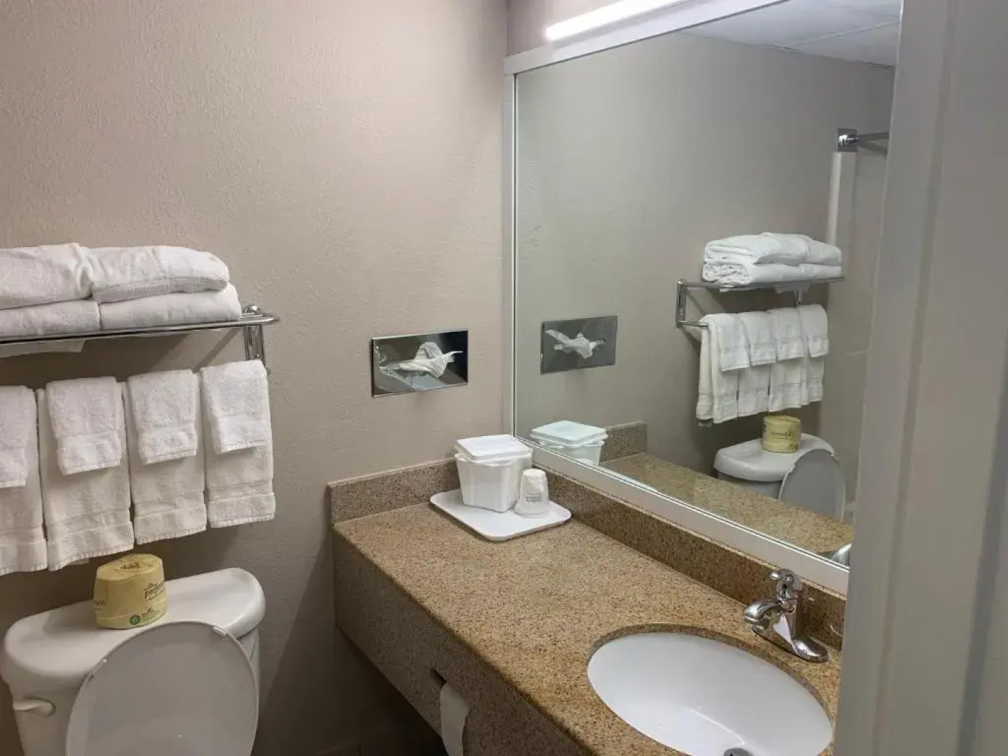 Comfort Inn Airport & Conference Center