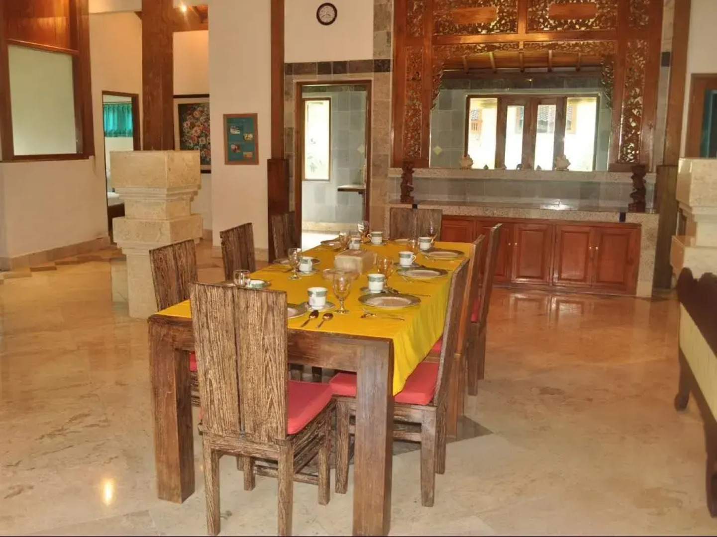 Raffles Holiday Hotel