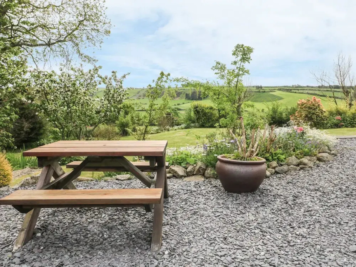 Ty'n Y Muriau Cottage