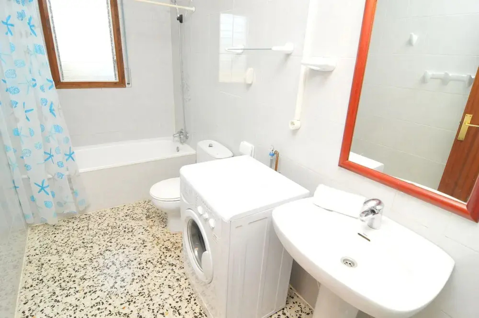 HomeHolidaysRentals Casa Violet - Costa Barcelona