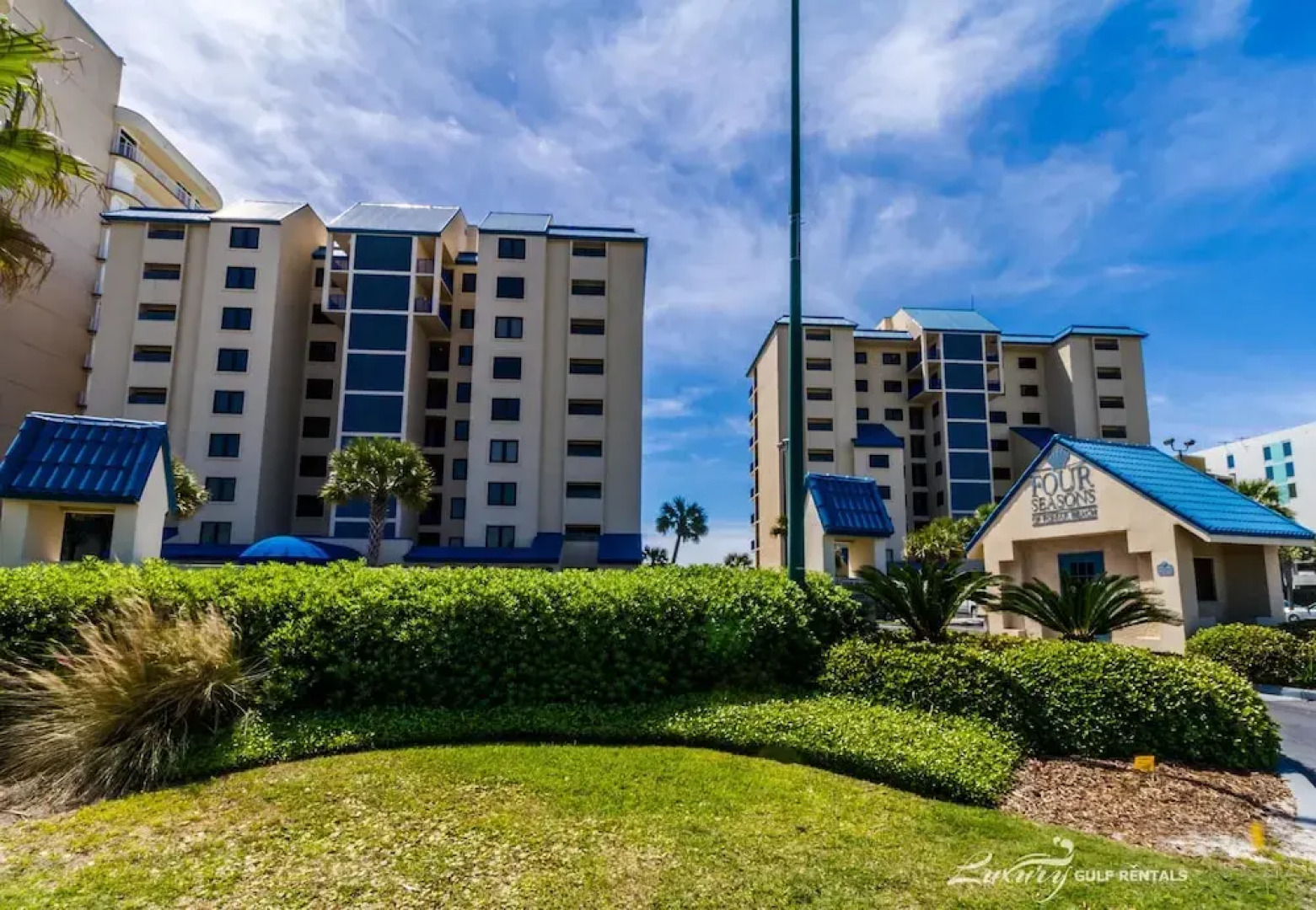 Four Seasons by Luxury Gulf Rentals