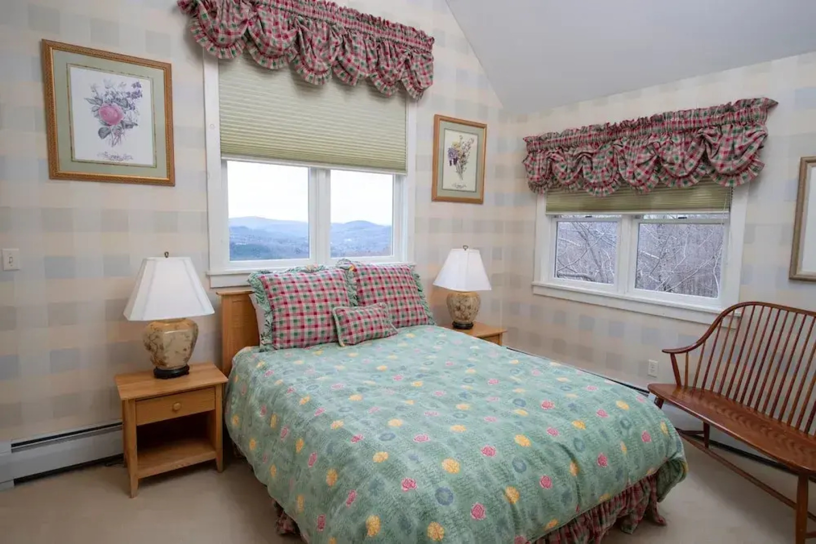 Luxury 6br Solitude Ge- Indoor Bball Court, Private Tub 6 Bedroom Home by RedAwning