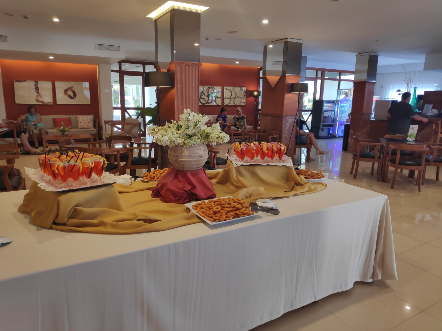 Aparthotel Ciudad Laurel