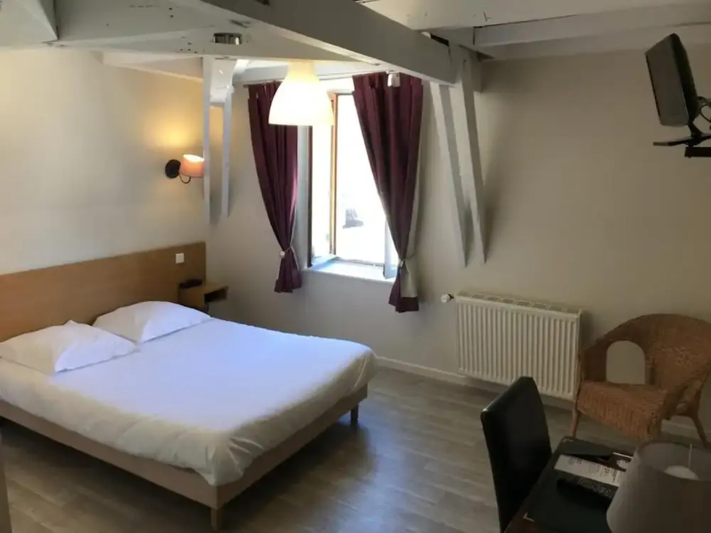 Logis Auberge de la Fontaine