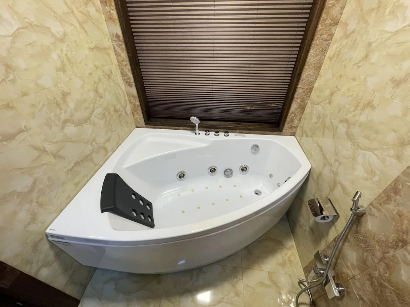 Quba Vadi Chalet Hotel