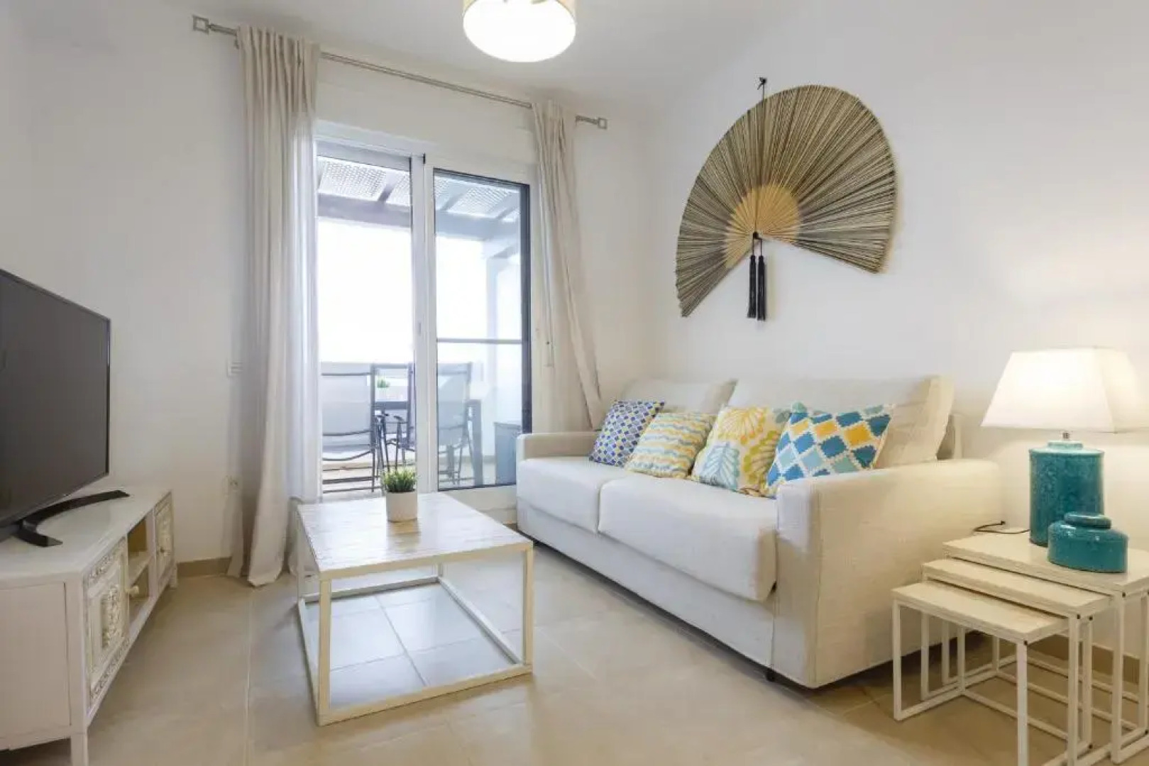 PALMERAS-CANDOR free parking by Cadiz4Rentals