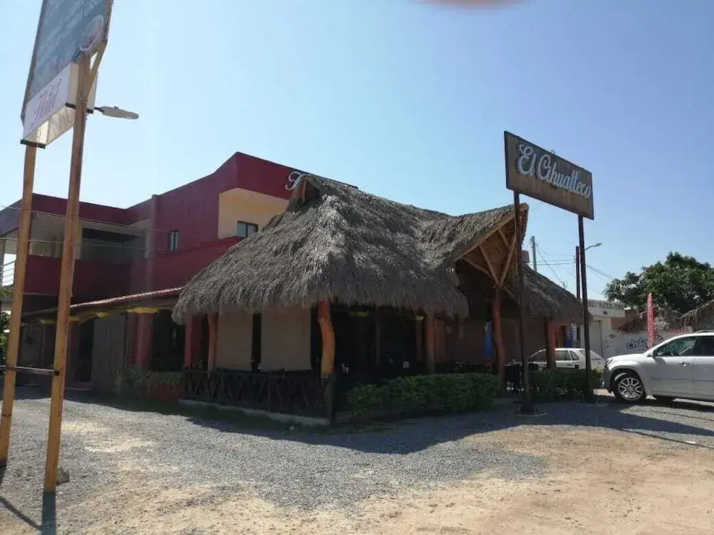 El Cihualteco Hotel Restaurante Bar
