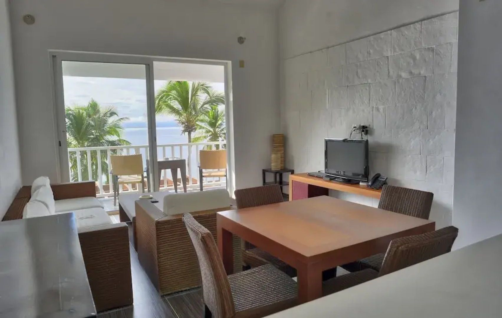 Bluebay Vacation Rentals At Vista Mare
