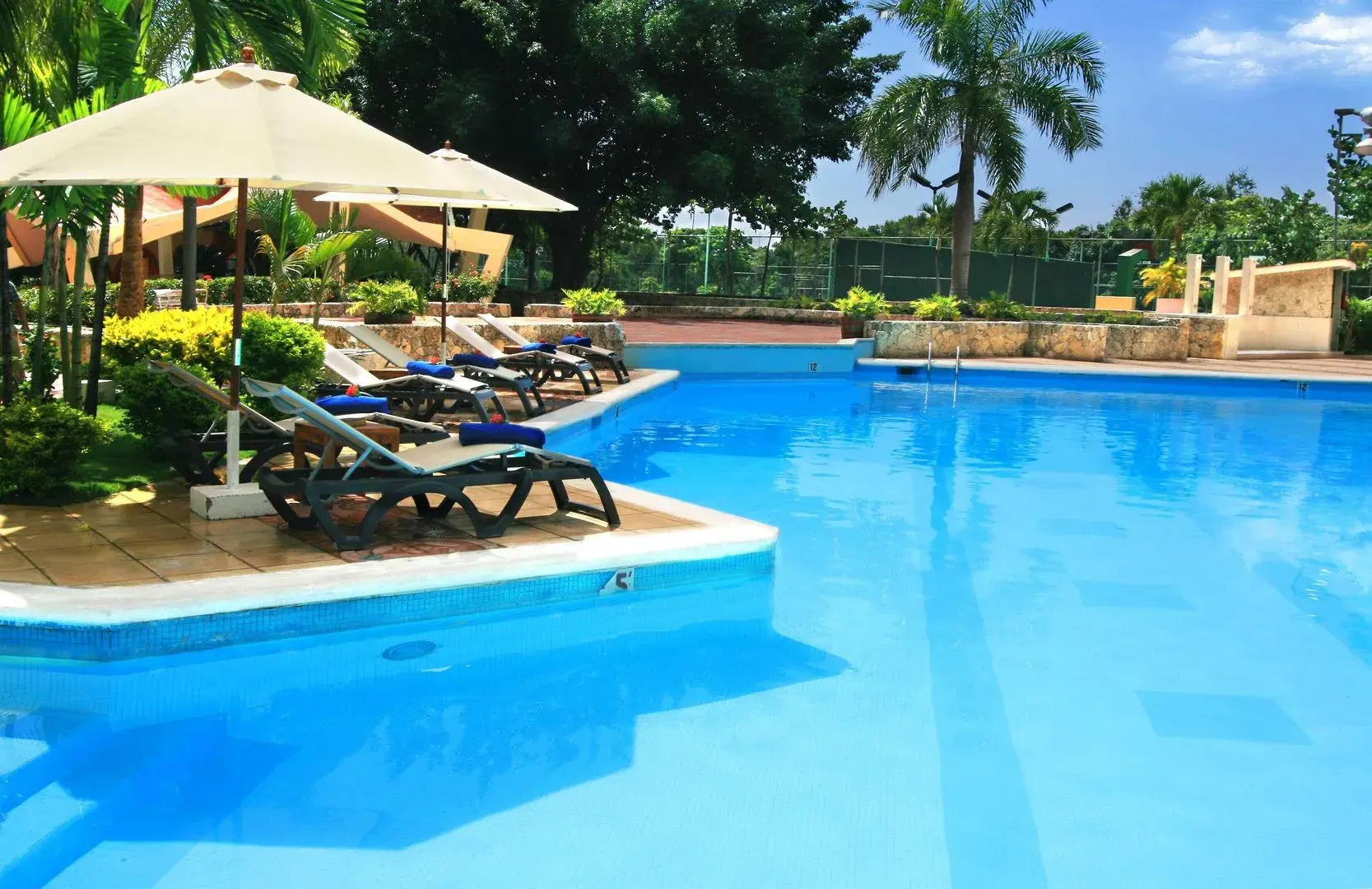 Dominican Fiesta Hotel