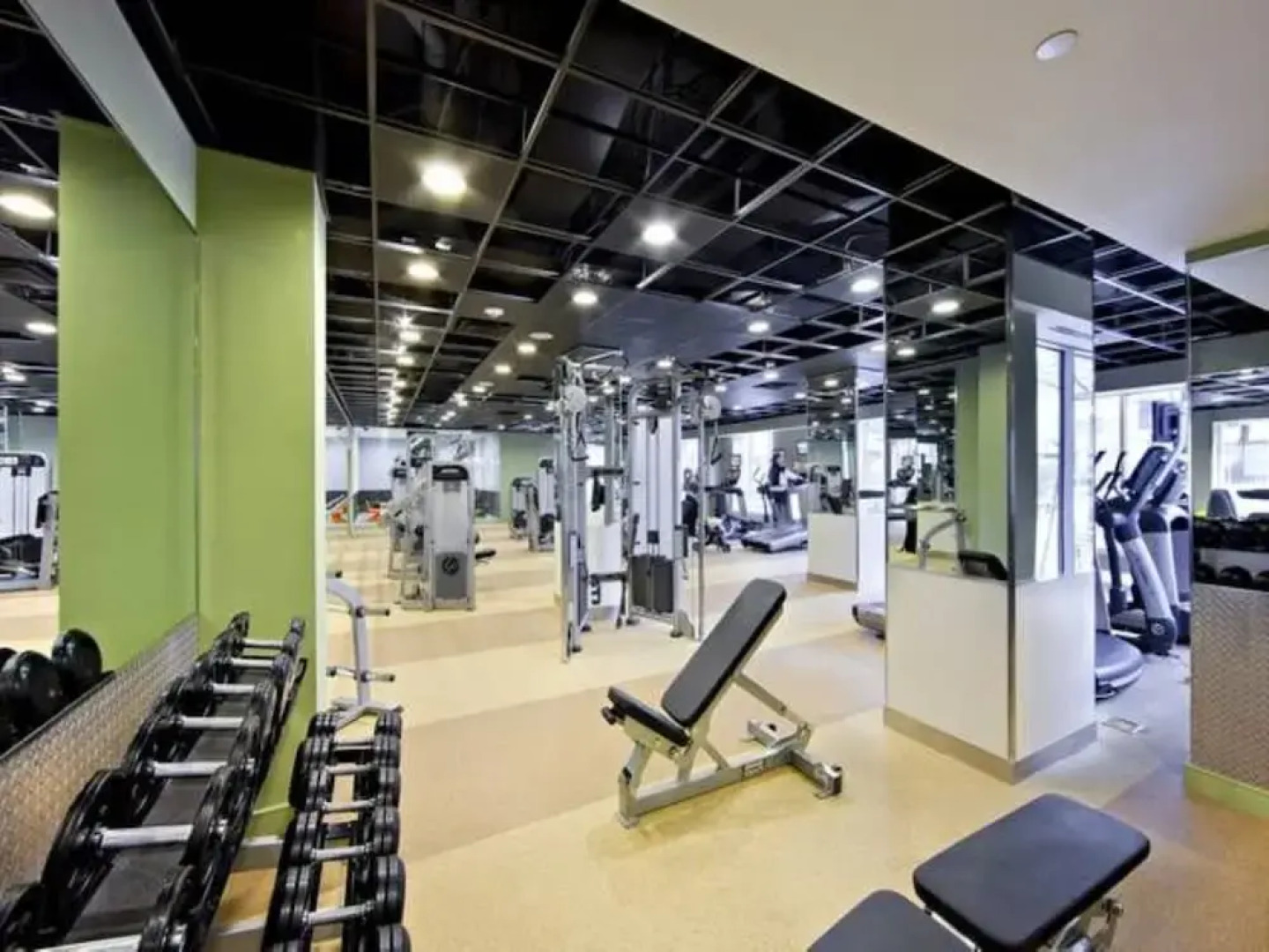 Global Luxury Suites at White Plains