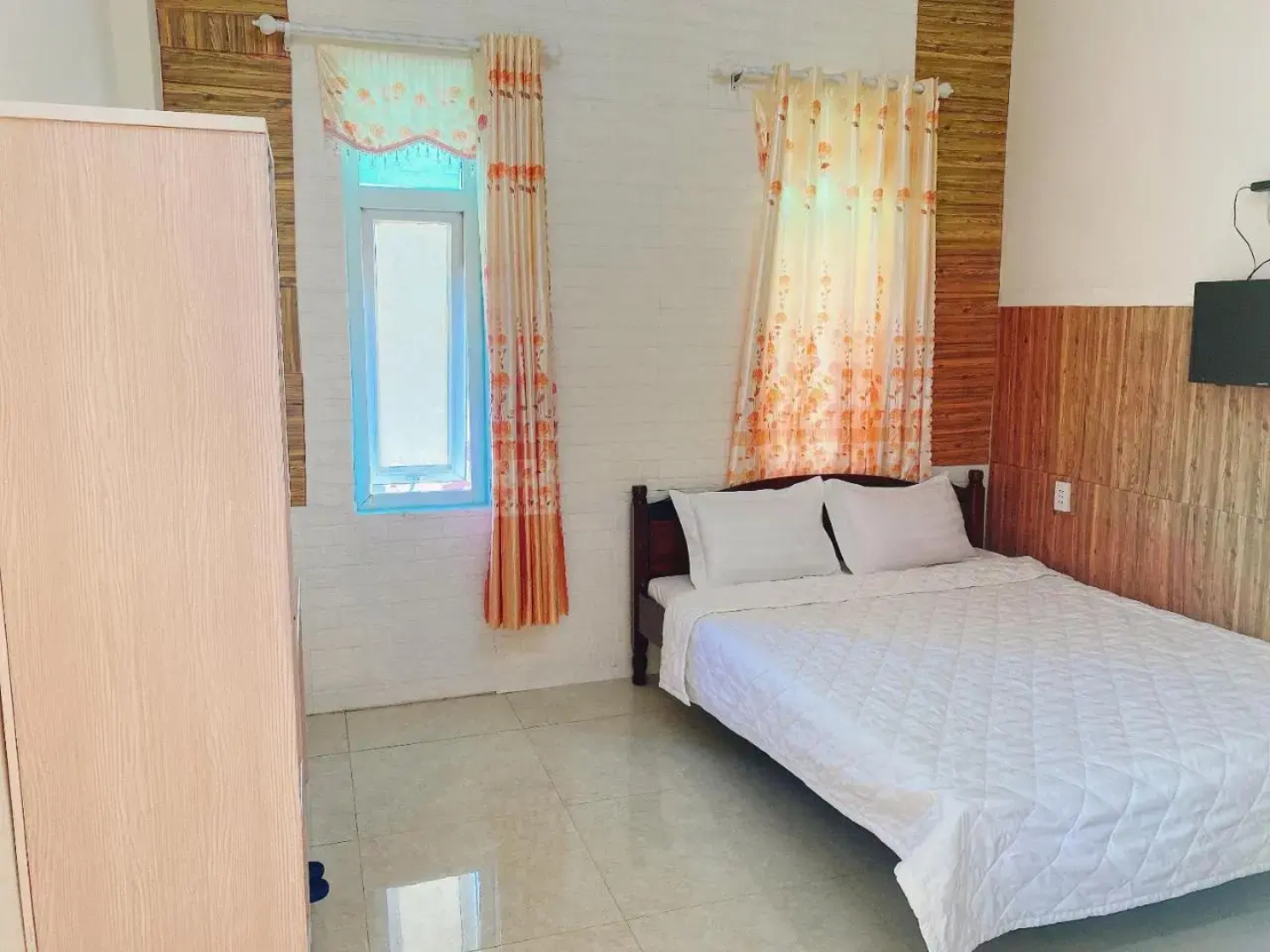 Hoang Thong Motel