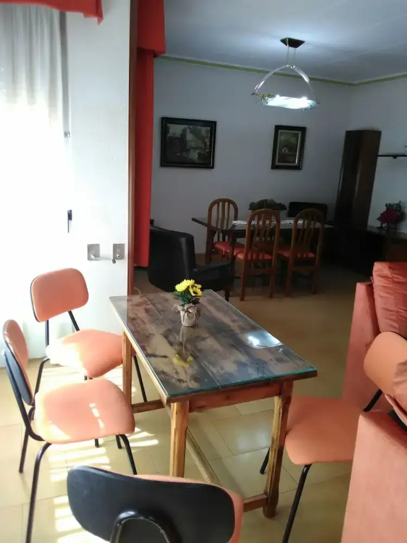 Excelente Piso a 5 minutos del Casco Histórico