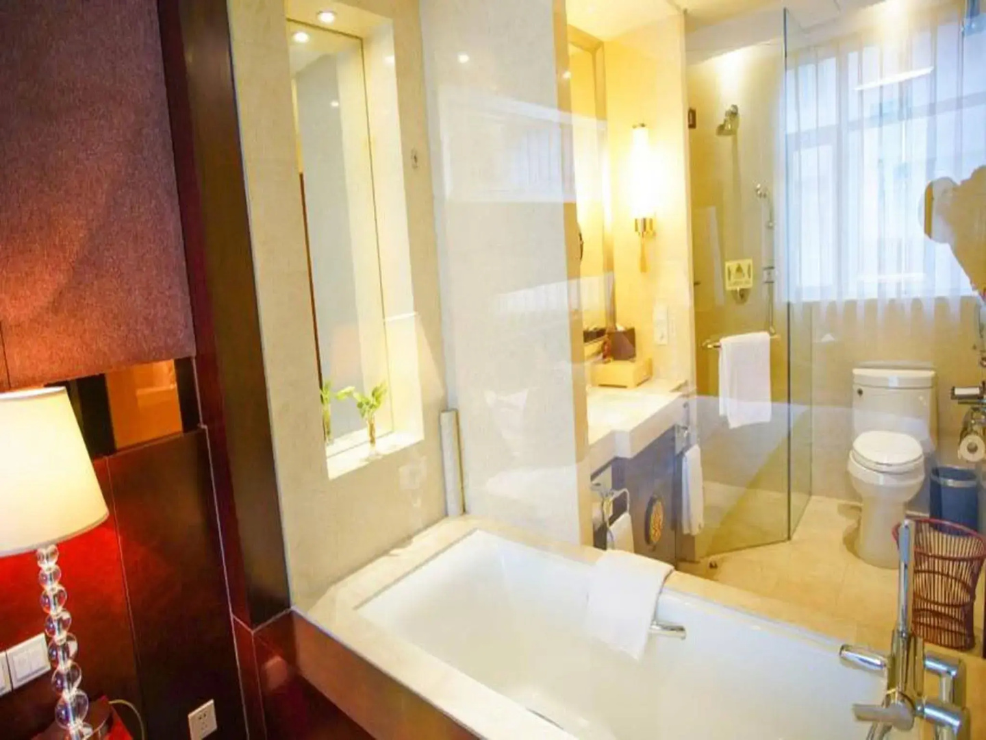 Grand Soluxe International Hotel Xi'an