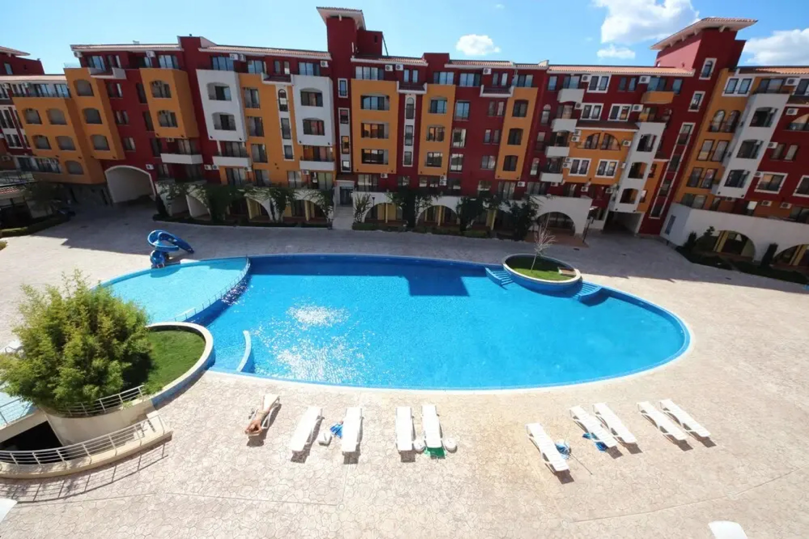 Marina Cape by Menada