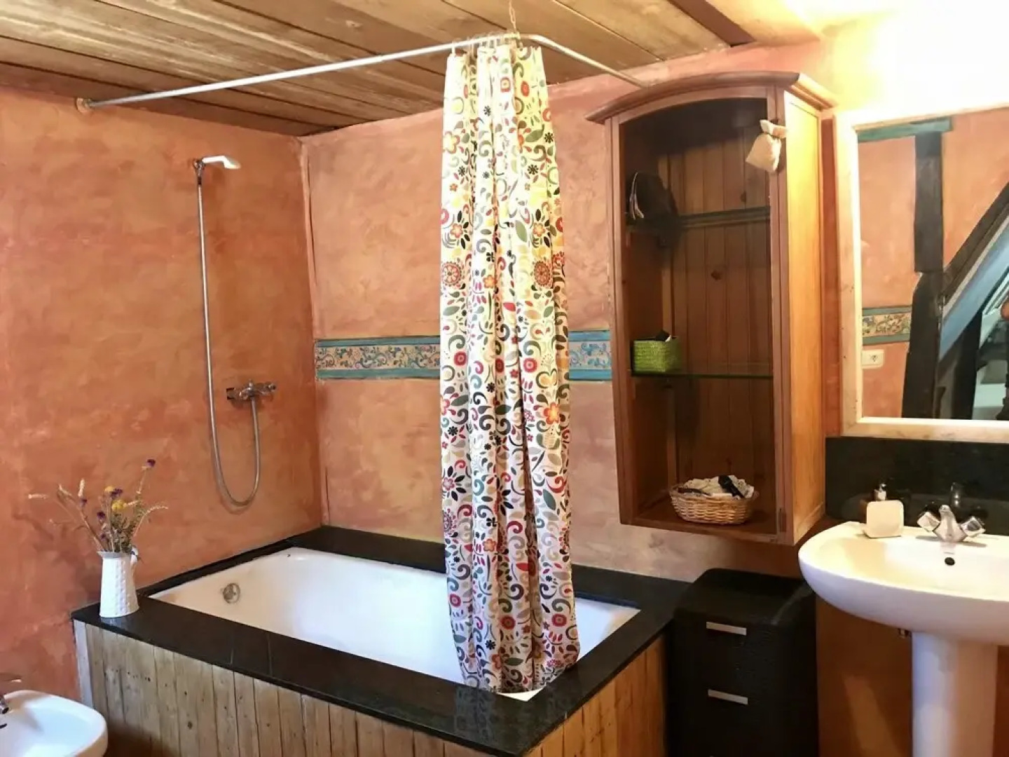 Villa With 4 Bedrooms in Camarena de la Sierra, With Wonderful Mountai