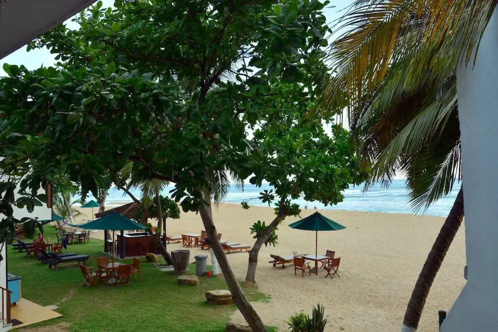 Blanca House • Unawatuna Beach Villas