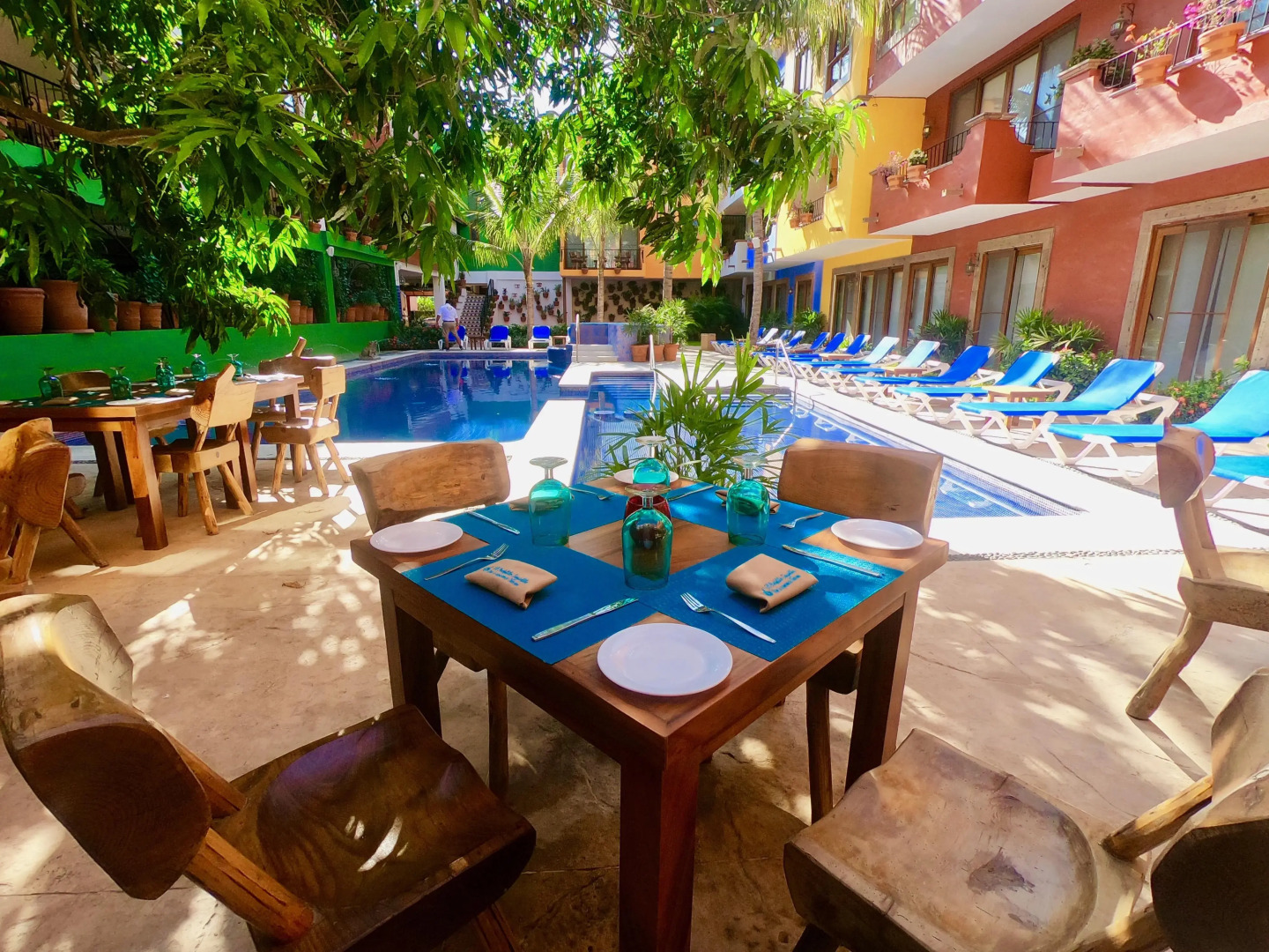 Casa Lotería -Pueblito Sayulita- Colorful, Family and Relax Experience with Private Parking and Pool
