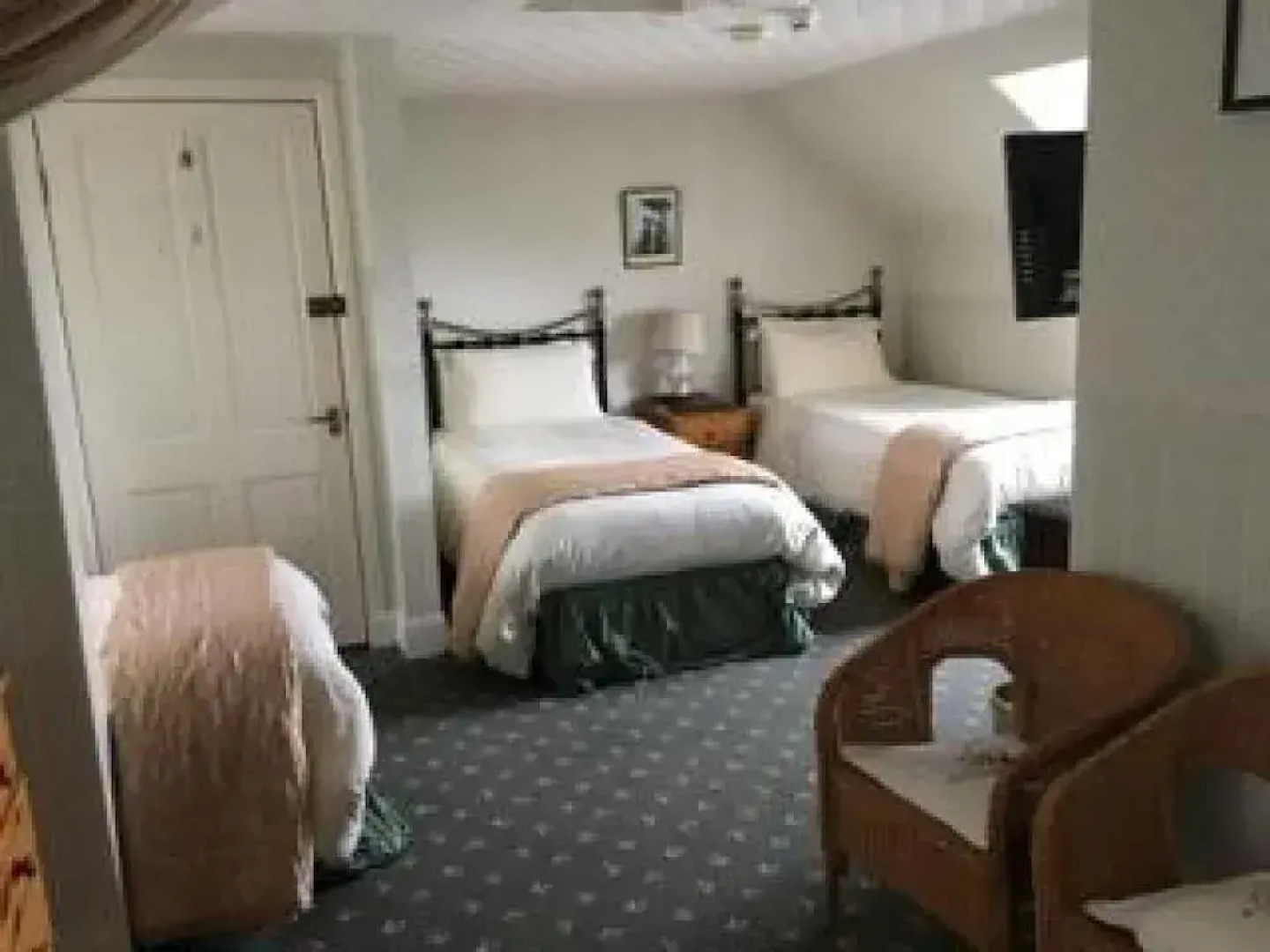 The Pines Guesthouse