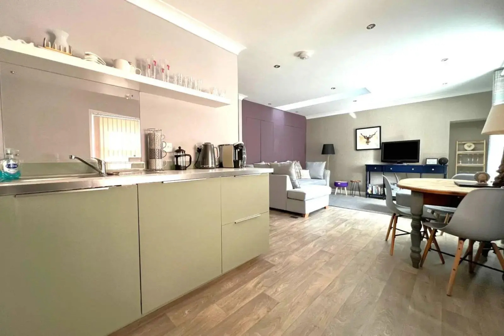 Thistle Apartment, Main street, Golspie