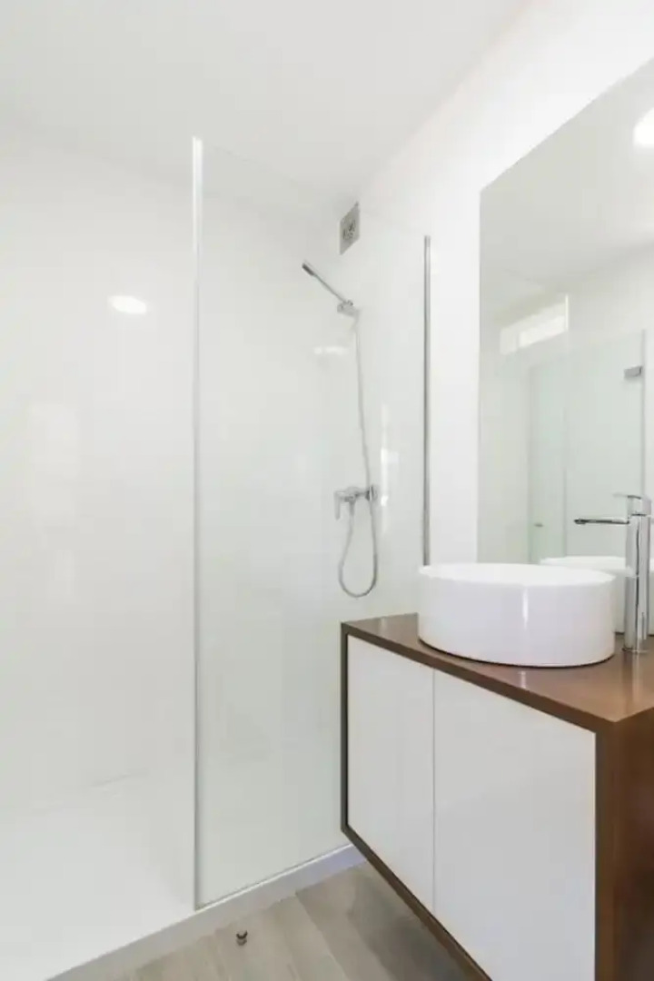 Another Side in Ovar