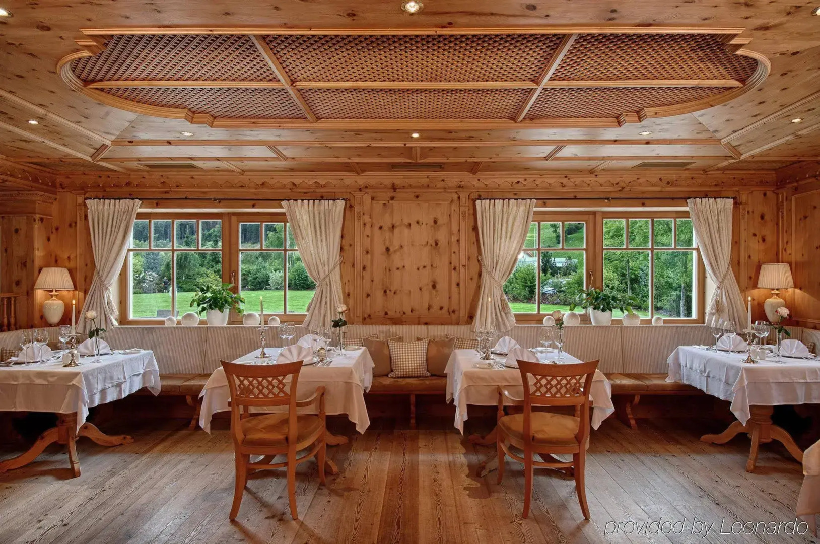 Alpenpalace Luxury Hideaway & Spa Retreat