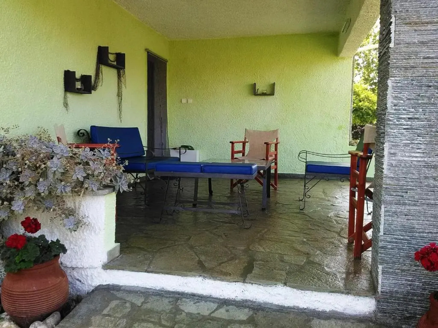 VILLA MANOLIA παλαια καταχωρηση με αριθ. καταχ. 4166490