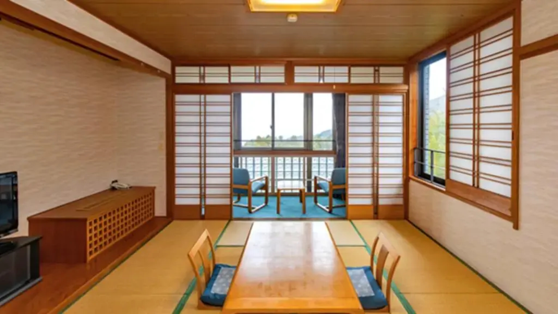 Kyukamura Tsumagoi-Kazawa