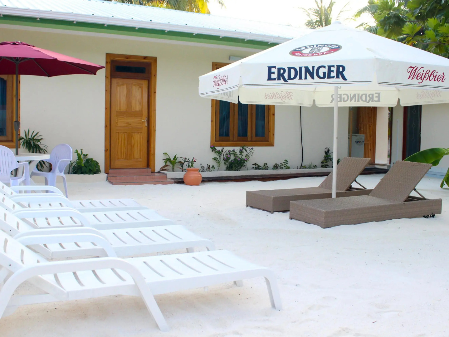 MarinaBay Villa Himandhoo