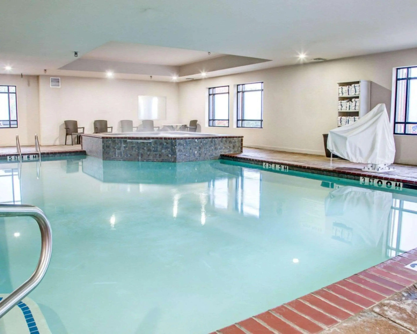 Comfort Suites Tyler South