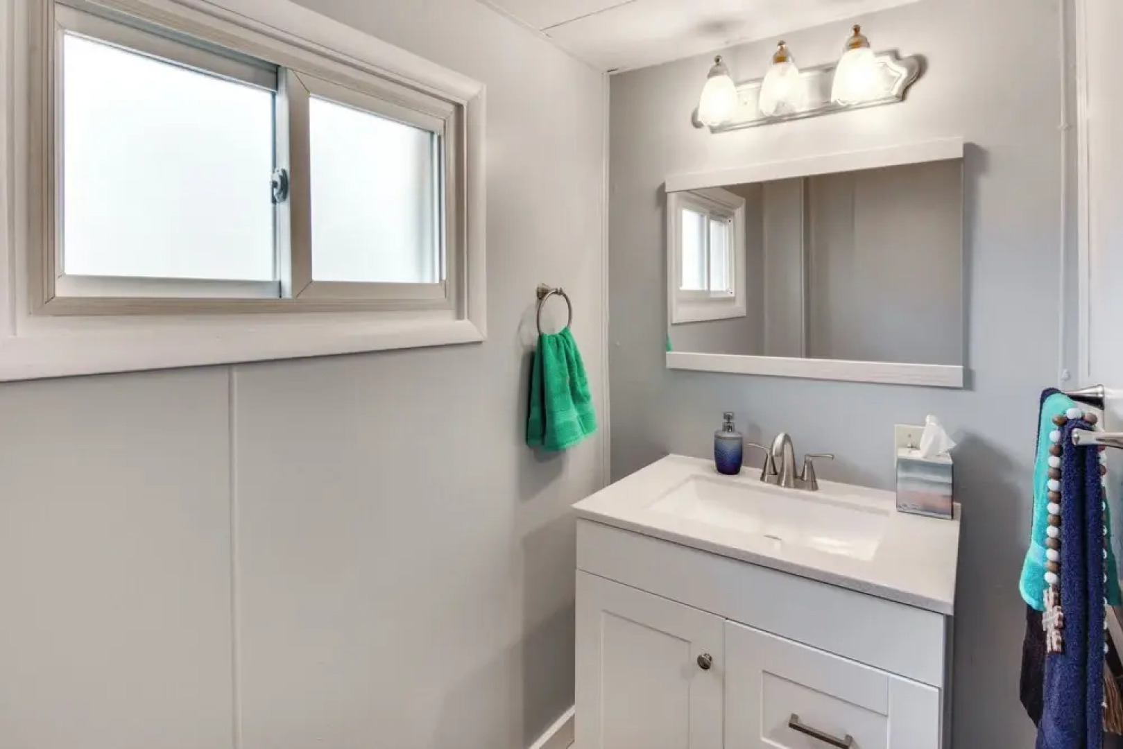 Family-friendly Altoona Abode w/ Spacious Patio!