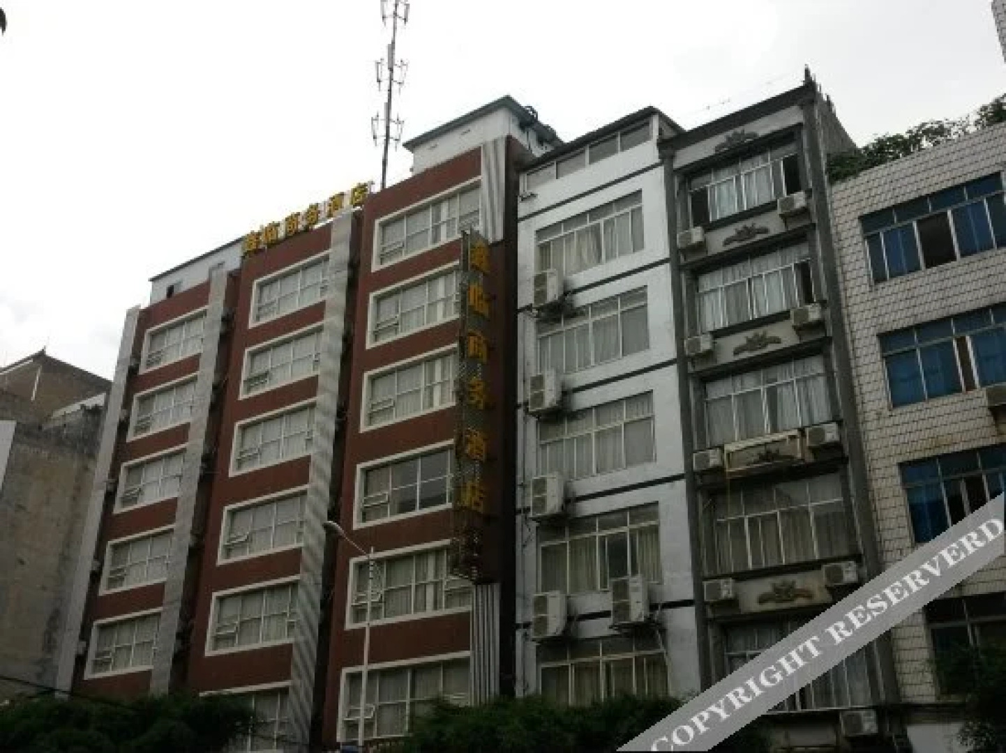 Xinlin Business Hotel