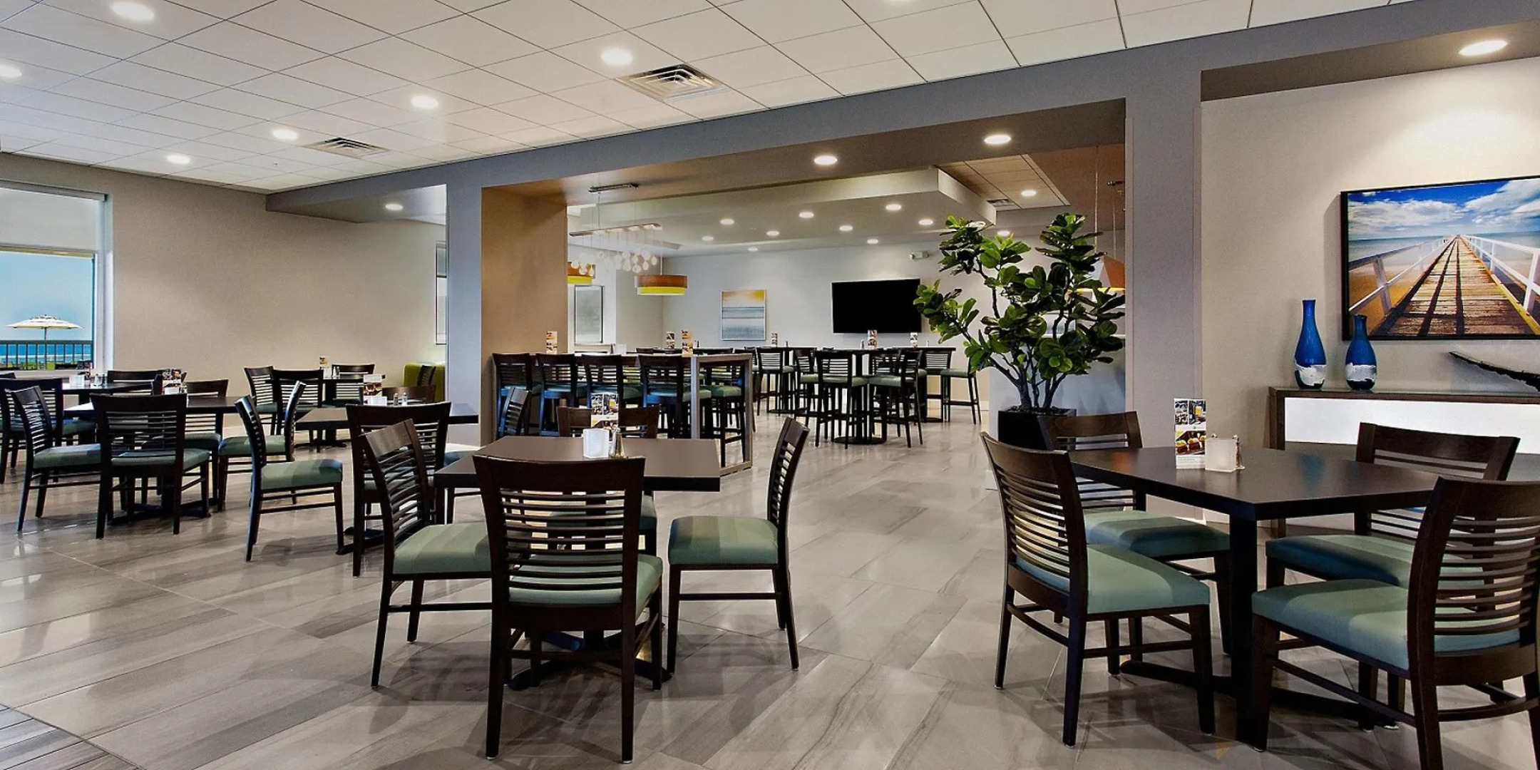 Holiday Inn & Suites Daytona Beach on the Ocean by IHG