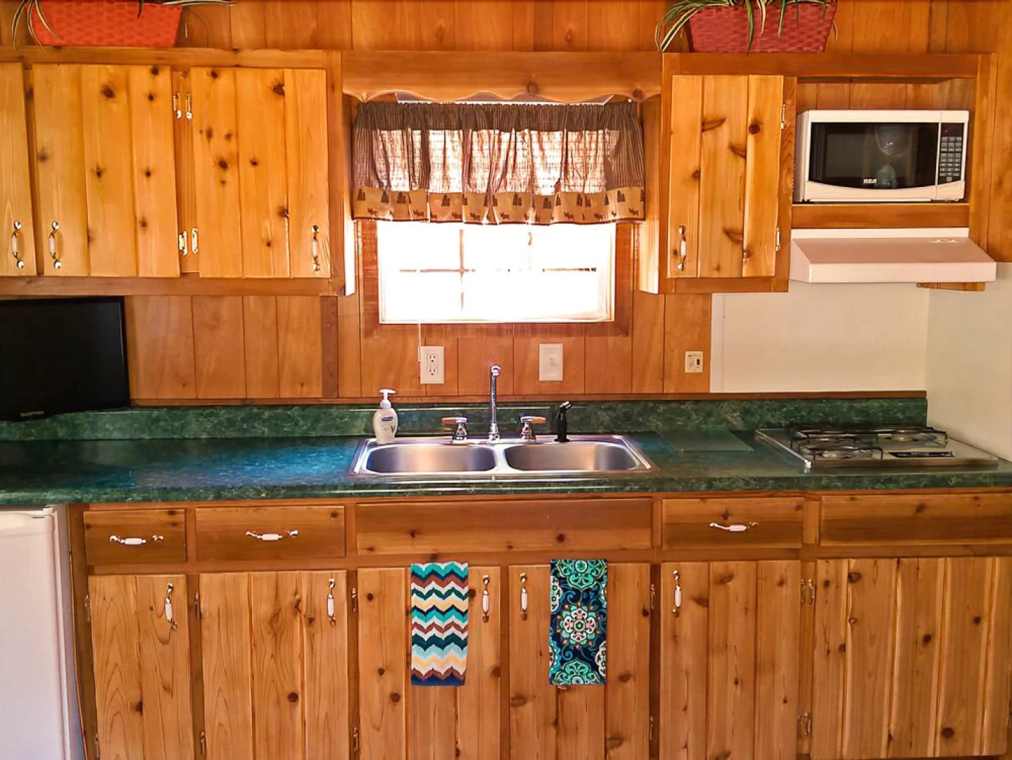 Silver Lake Park Campground & Cabins