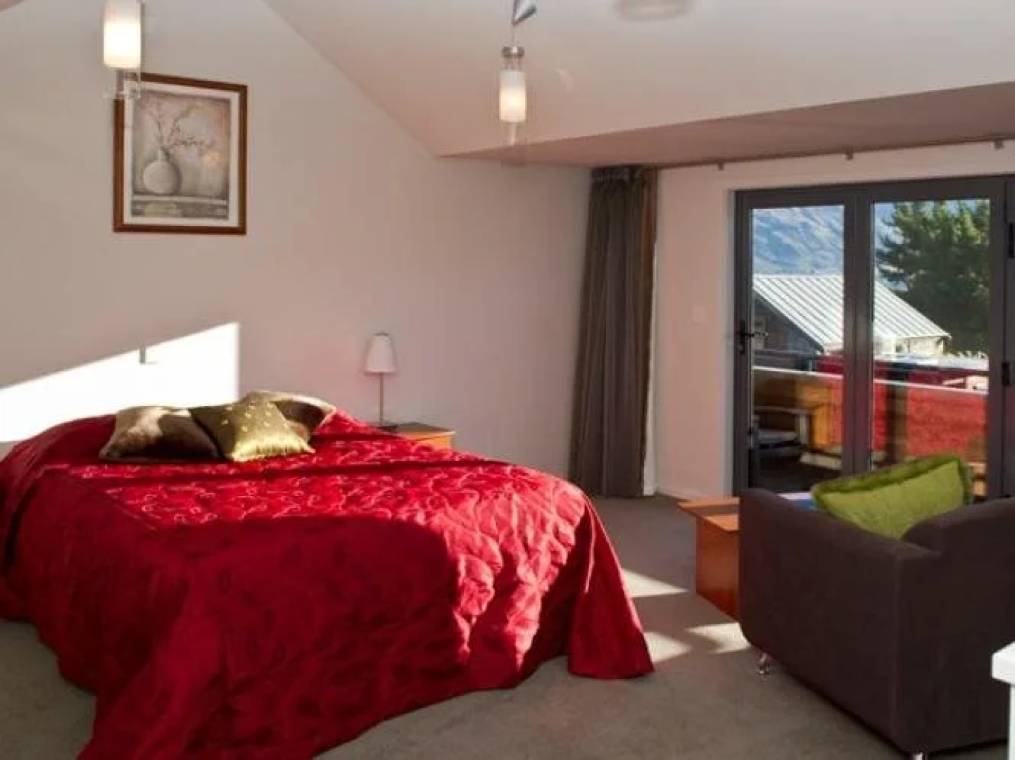 Tin Tub Luxury Lodge