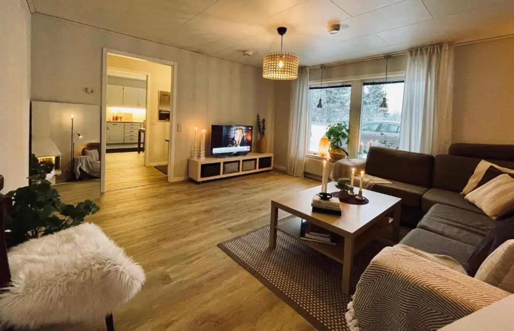 Just 5 minutes to H2green steel site 3BR apartment w/6 beds