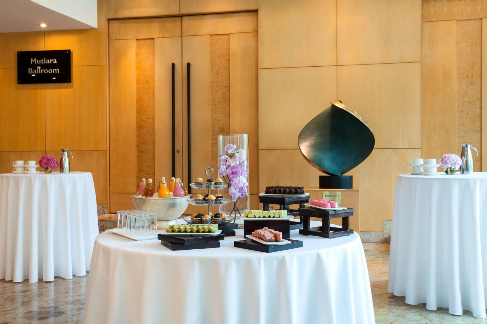 Radisson Hotel Brunei Darussalam