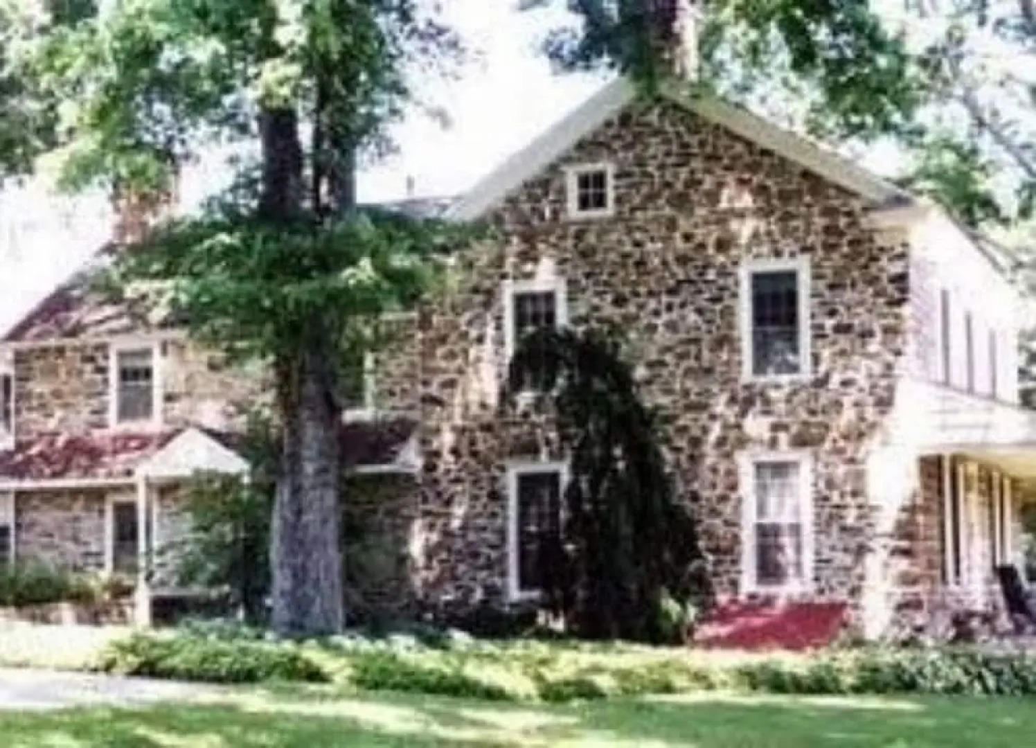 1732 Folke Stone Bed and Breakfast