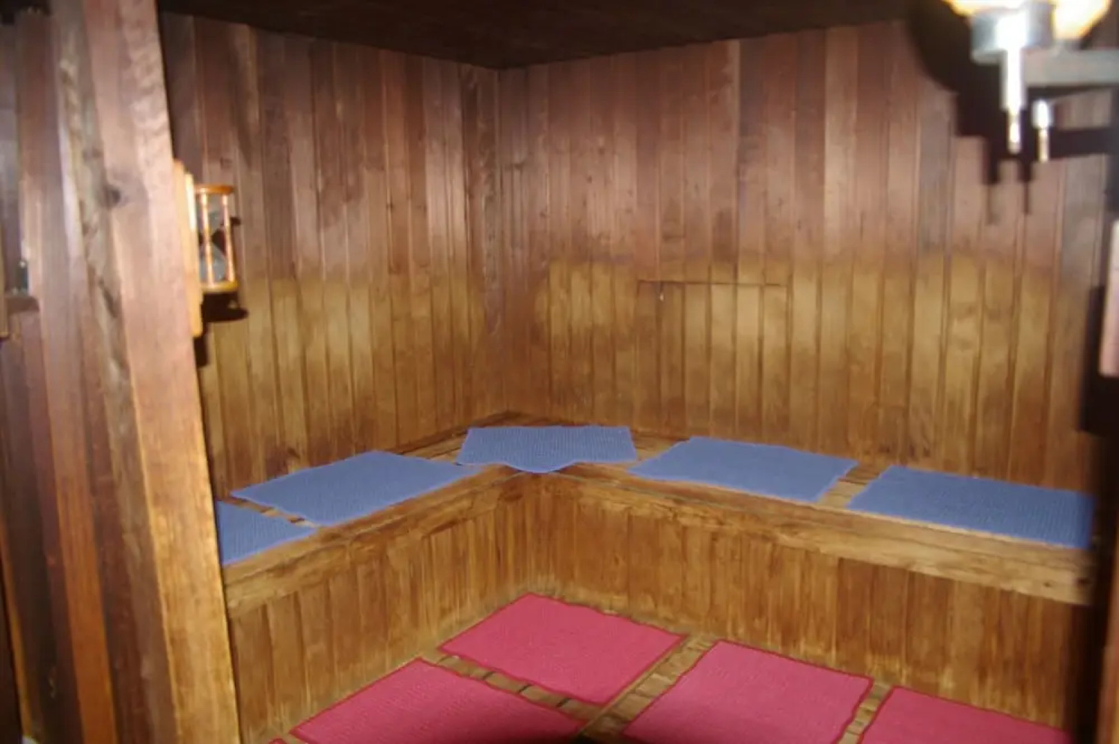 Business Hotel Moustache