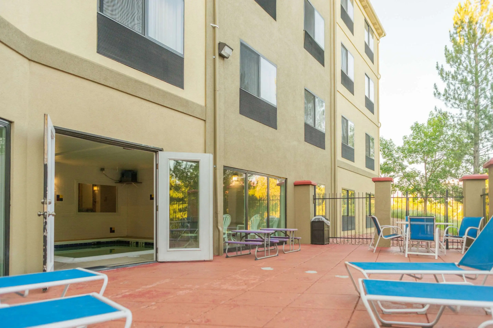 Comfort Inn North - Air Force Academy Area