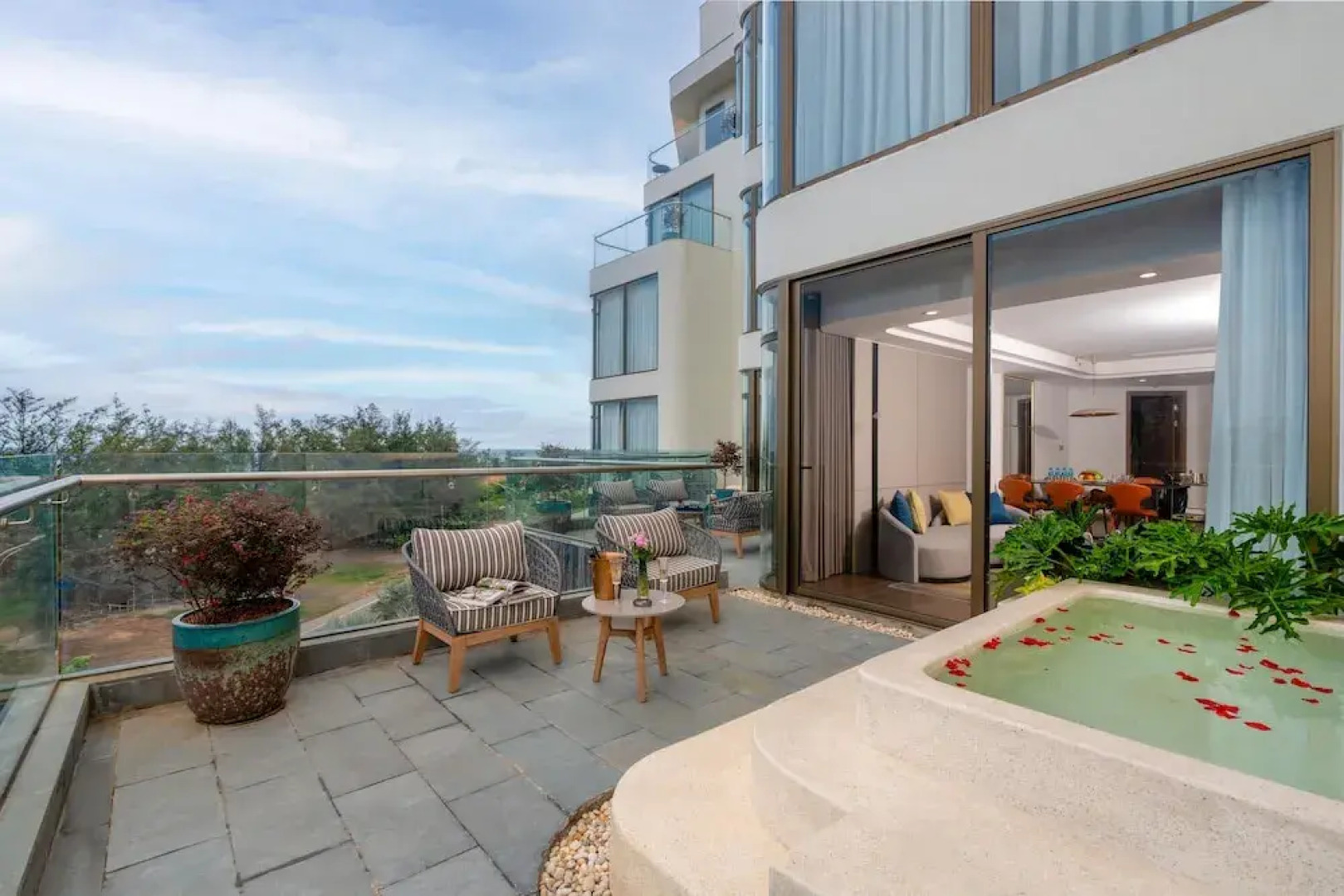 Poseido Hotel Quang Binh