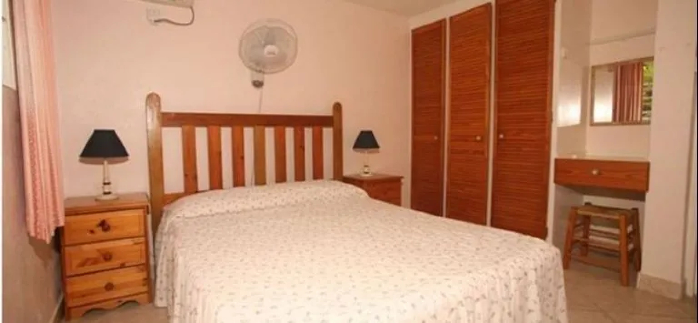 Palm Paradise Guest House and Apartments