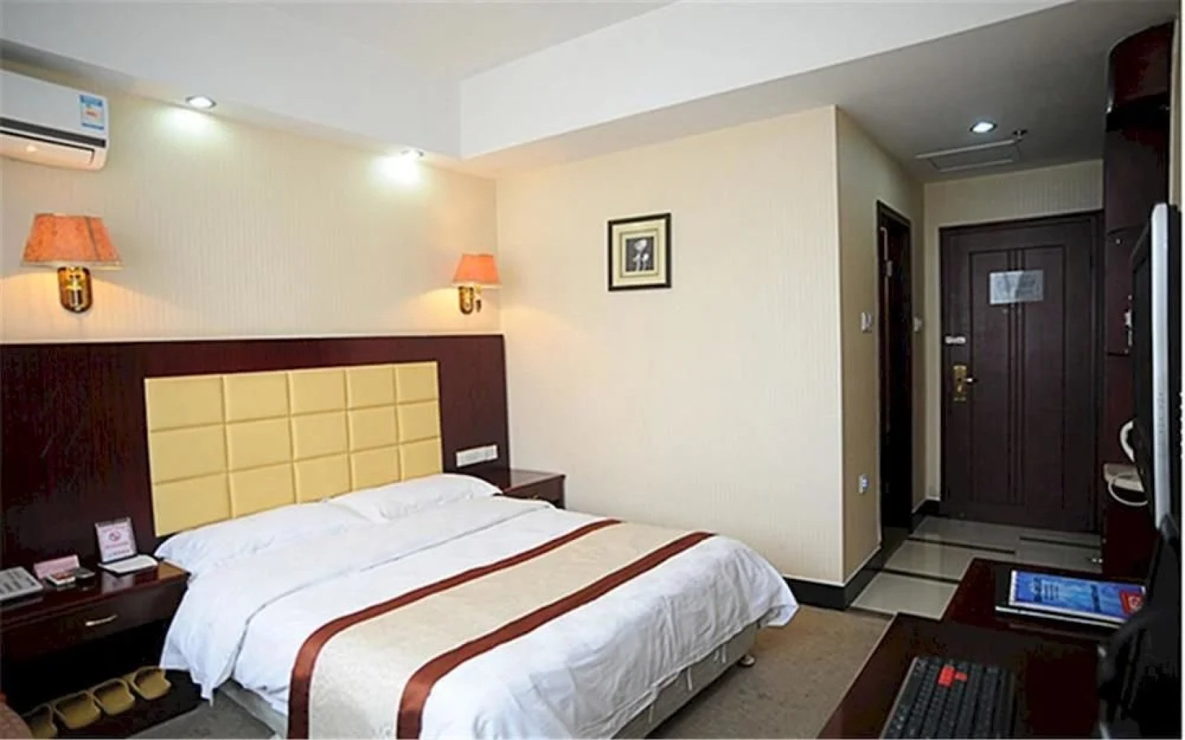 Hunan Junzhuan Hotel