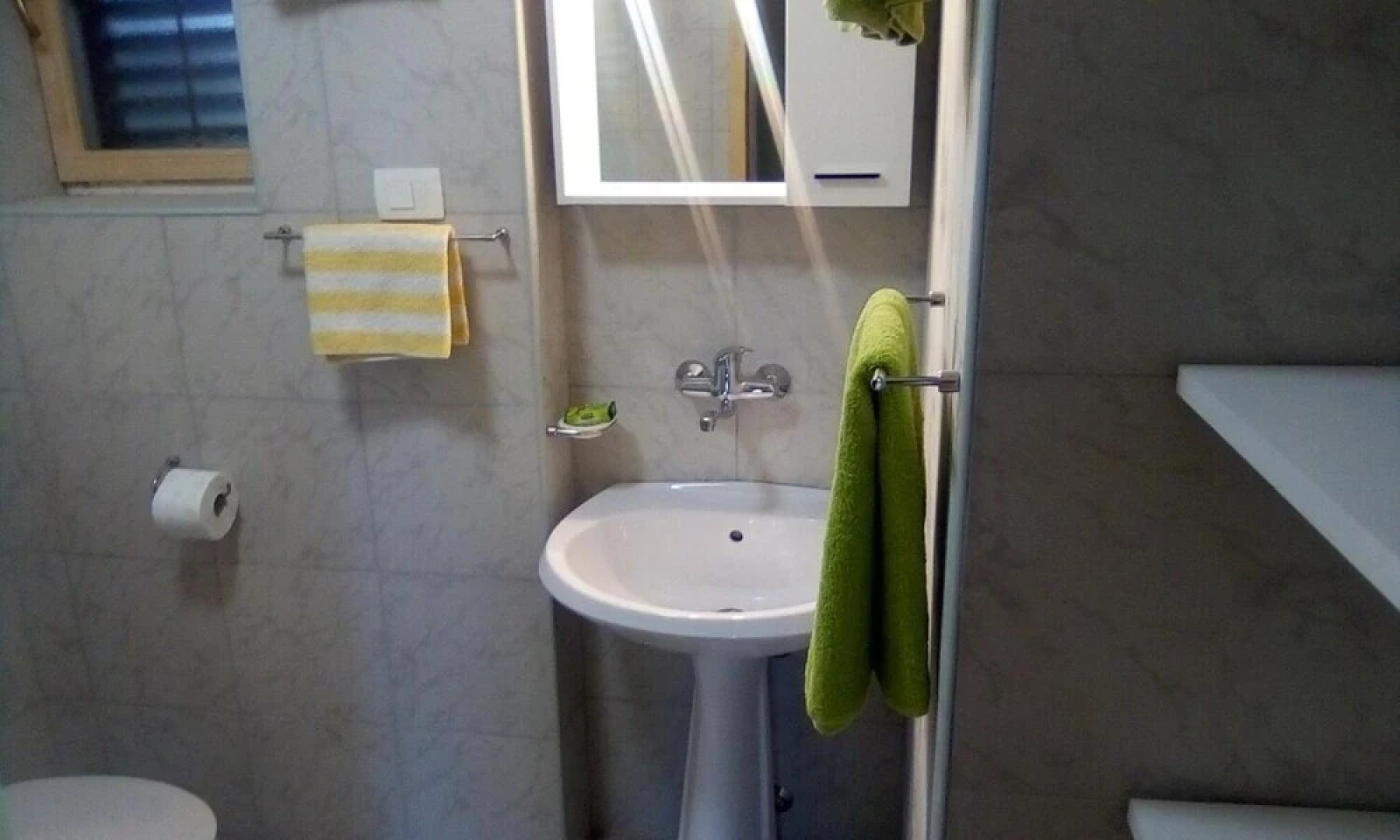 Griv - Close to the sea - A1