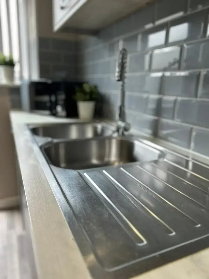 4 Bedroom Refurbished Workers Haven