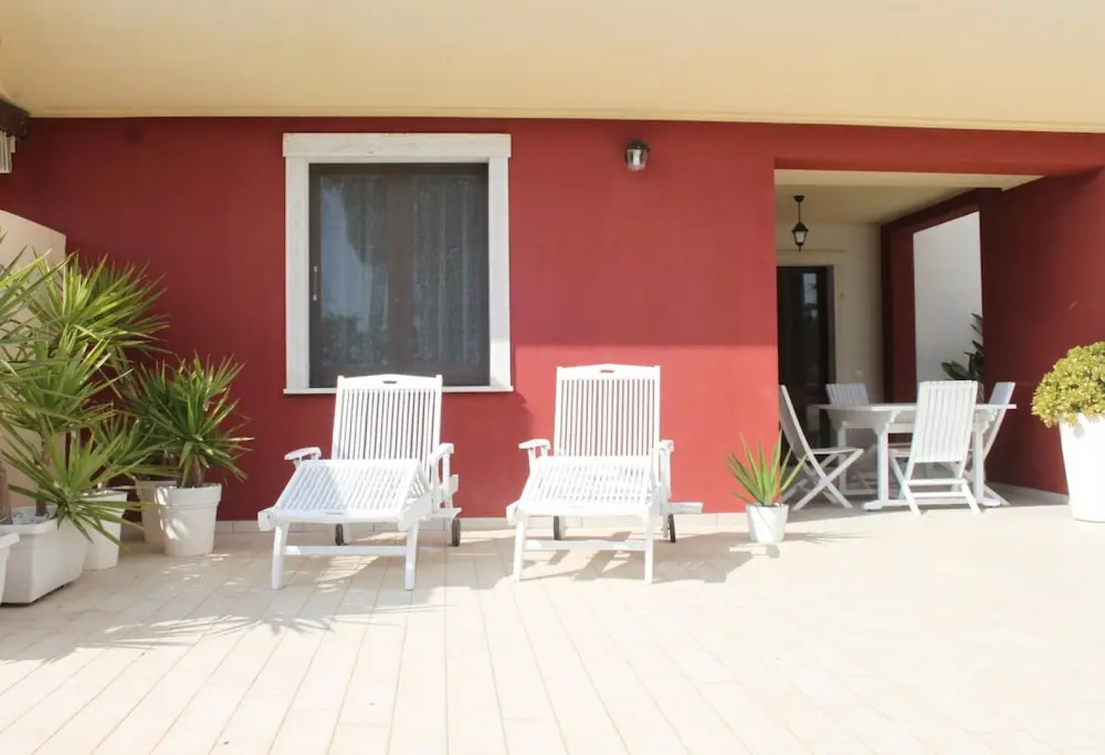 Su Loi Seafront Apartments